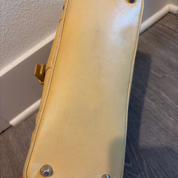 SOLD Coach Yellow Leather Buckle Flap Satchel Shoulder Bag Y2K Vintag - Picture 5 of 8